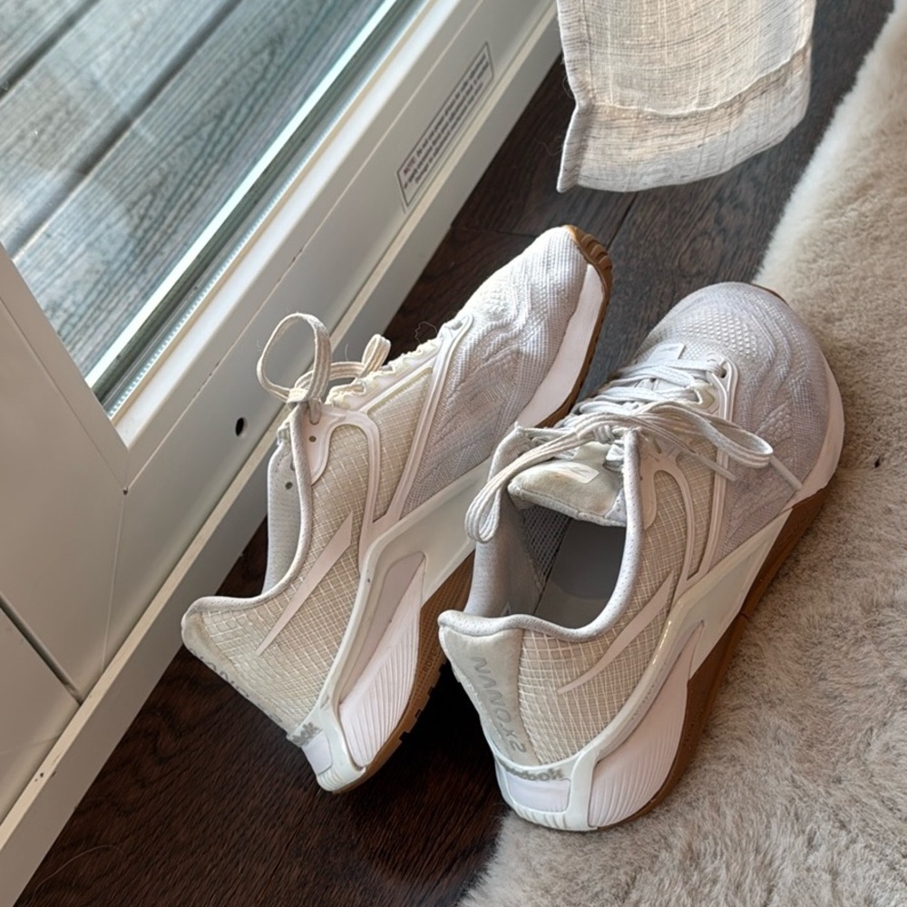 Reebok White Athletic Shoes